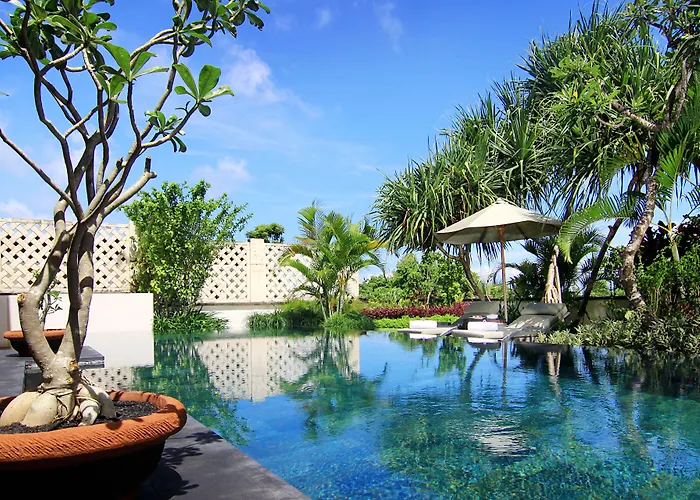 Temple Hill * Jimbaran (Bali)